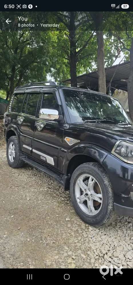 Mahindra Scorpio S10 2015