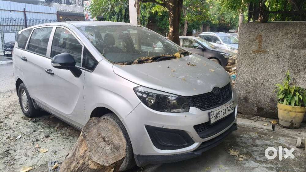 Mahindra Marazzo, 2019, Diesel