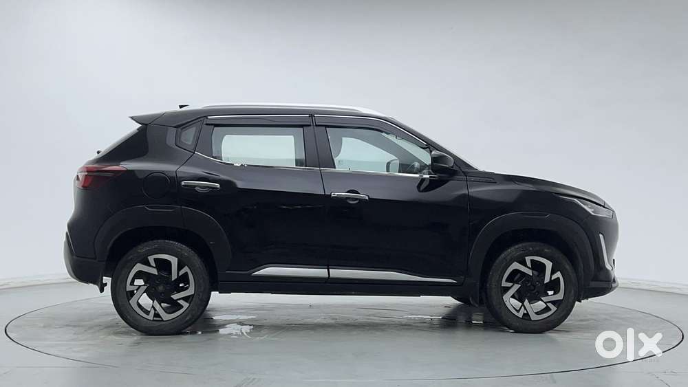 Nissan Magnite 1.0 Xv, 2023, Petrol