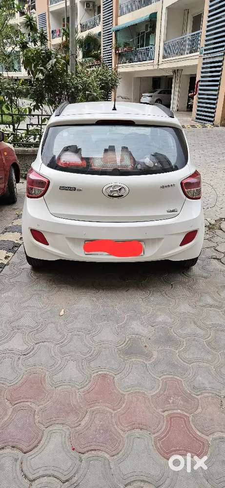 Grand I10 Sports White Bs4