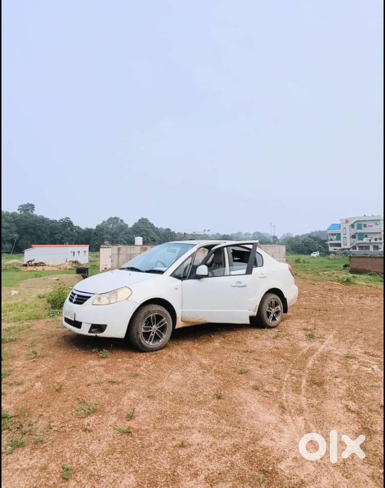 Maruti Suzuki Sx4 2010 Petrol 180000 Km Driven