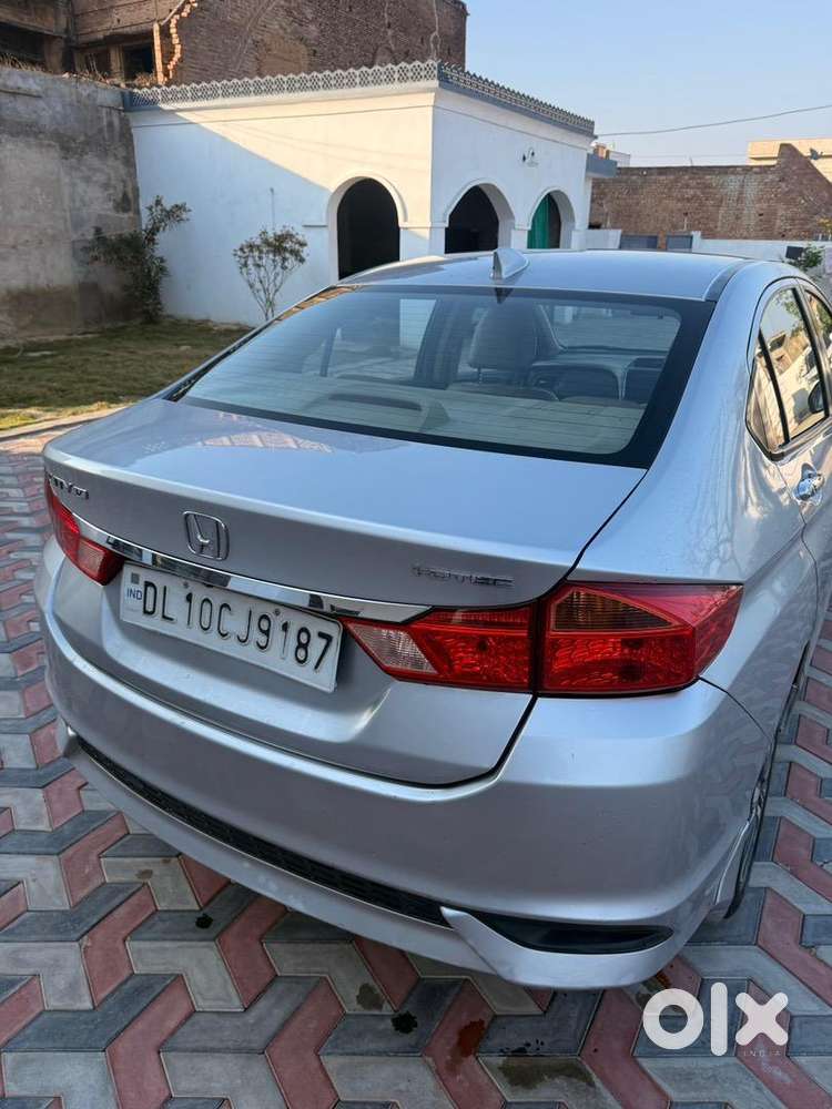 Honda City 2017 Diesel Good Condition 1st Owner Car Very Excelent Car