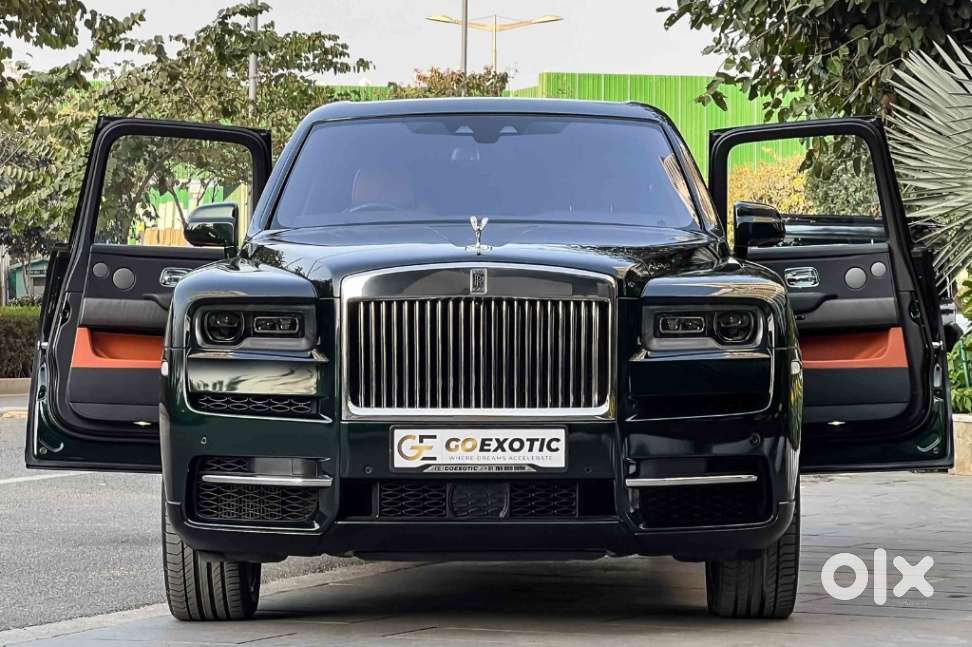 Rolls-royce Cullinan, 2022, Petrol