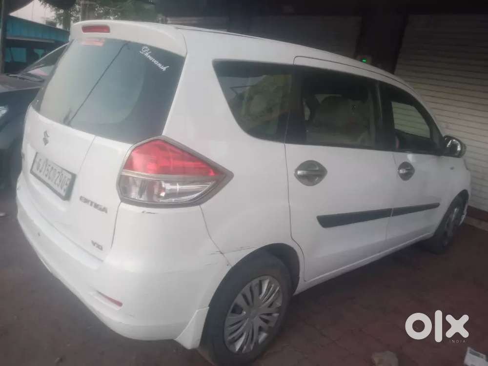 Maruti Suzuki Ertiga 2014 Petrol And Cng Company140000 Km Driven