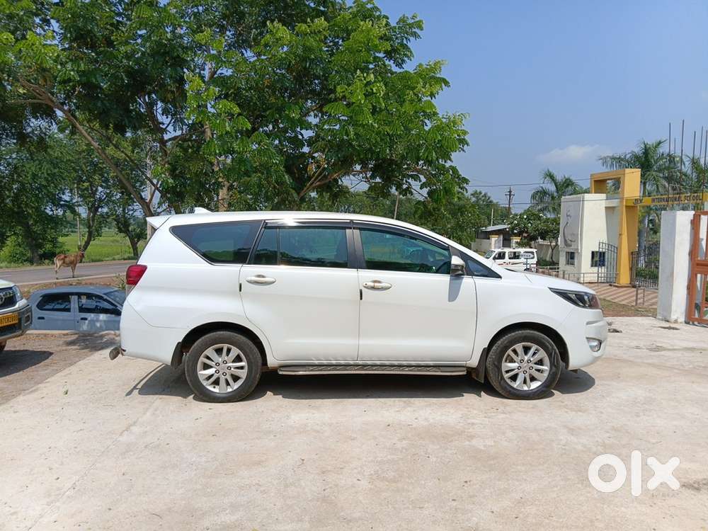 Toyota Innova Crysta 2023