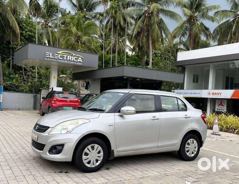 Maruti Suzuki Dzire 1.2 Vxi, 2014, Petrol