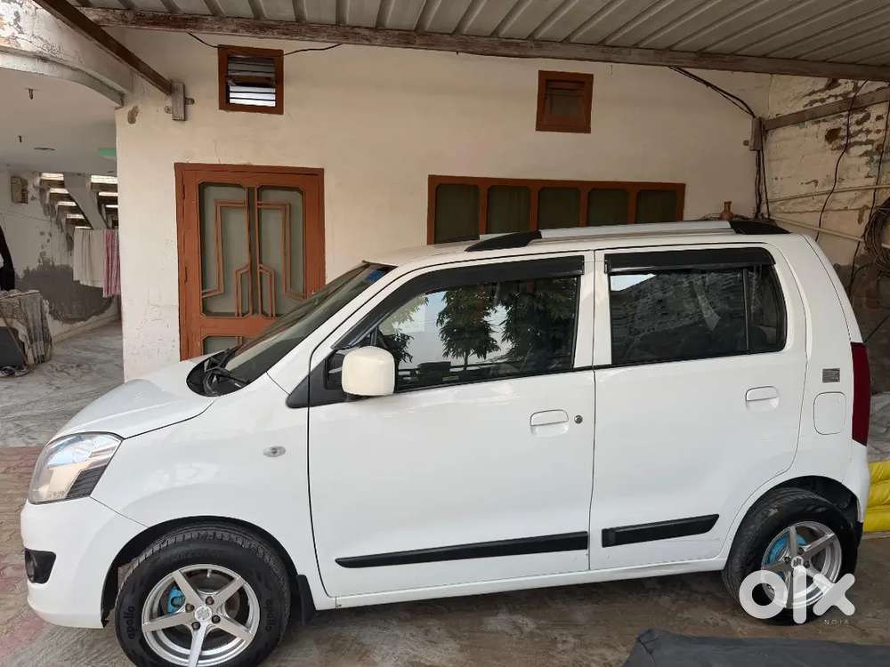 Maruti Suzuki Wagon R 2013 Company Fitted Cng Well Maintained Modified