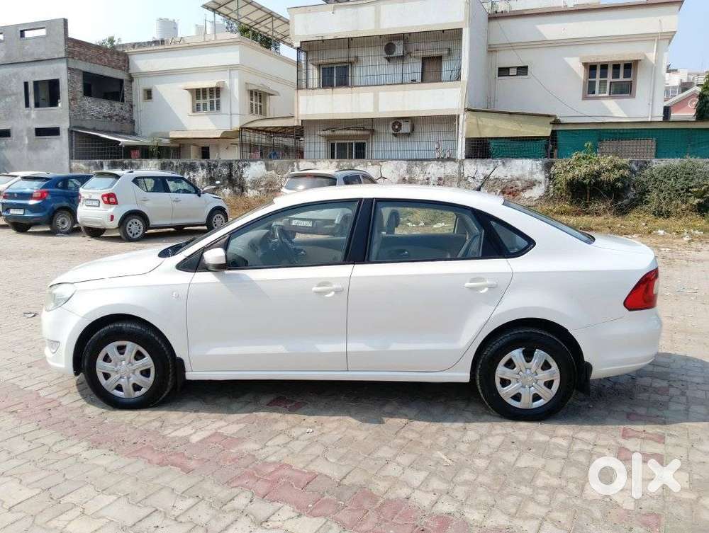 Skoda Rapid 1.5 Tdi Ambition Plus, 2014, Diesel