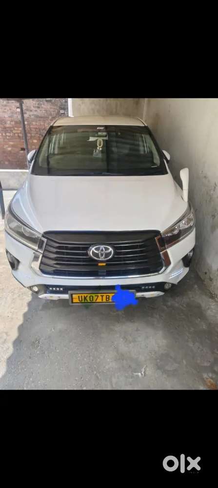 Toyota Innova Crysta 2017