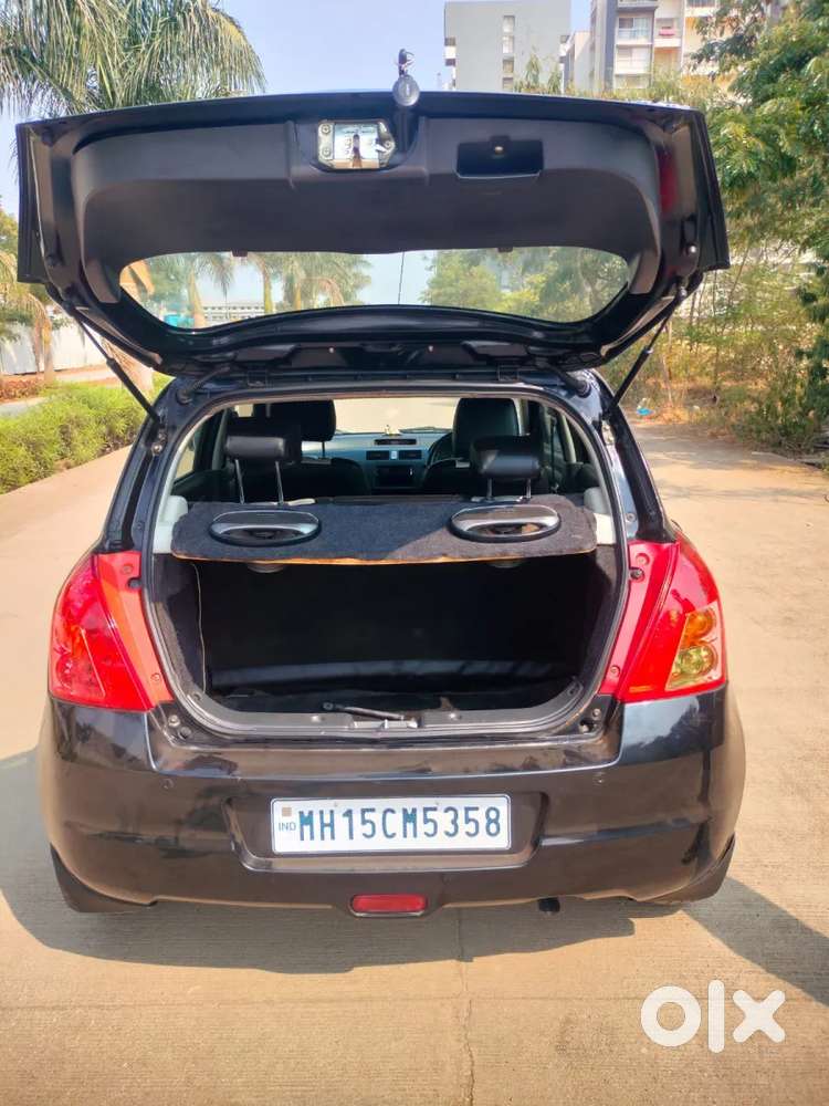 Maruti Suzuki Swift Vxi, 2010, Petrol