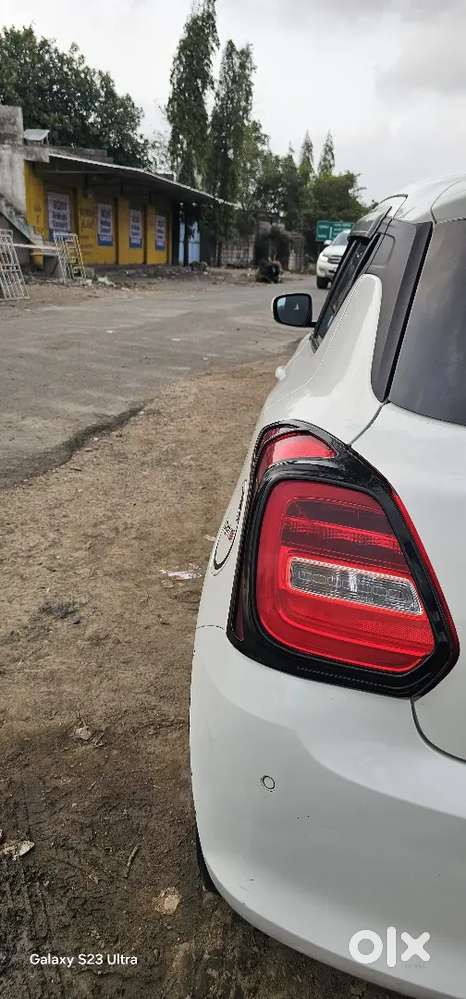 Maruti Suzuki Swift 2021