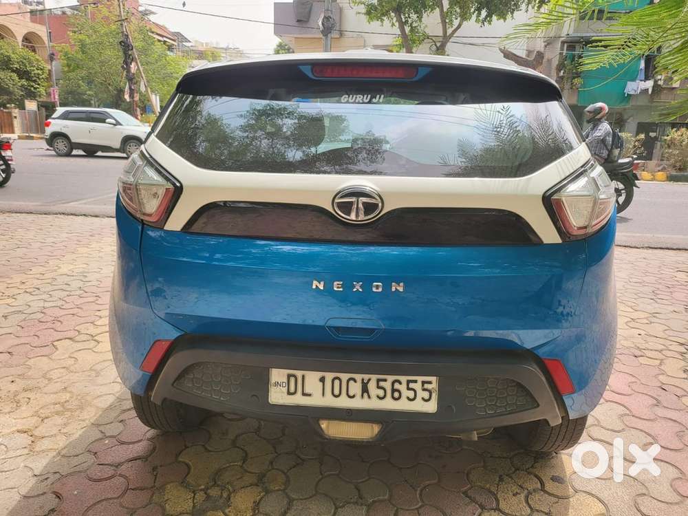 Tata Nexon Cng & Hybrids 80500 Km Driven