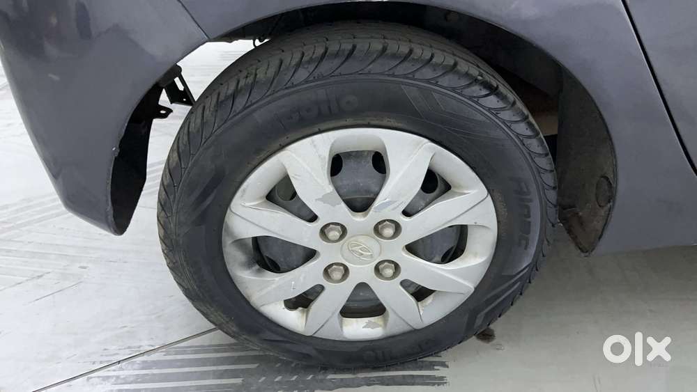 Hyundai Eon Magna +, 2017, Petrol