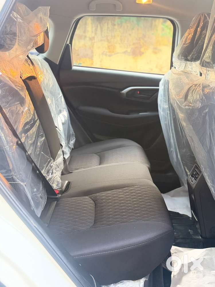 Toyota Urban Cruiser Hyryder 1.5 E Neo Drive, 2026, Petrol