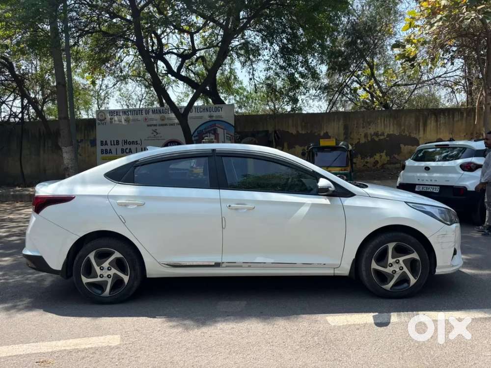 Hyundai Verna 1.5 S Plus Petrol Mt, 2022, Petrol