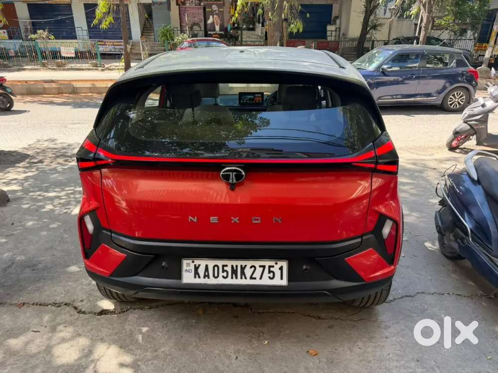 Tata Nexon  Petrol 2024 Manual