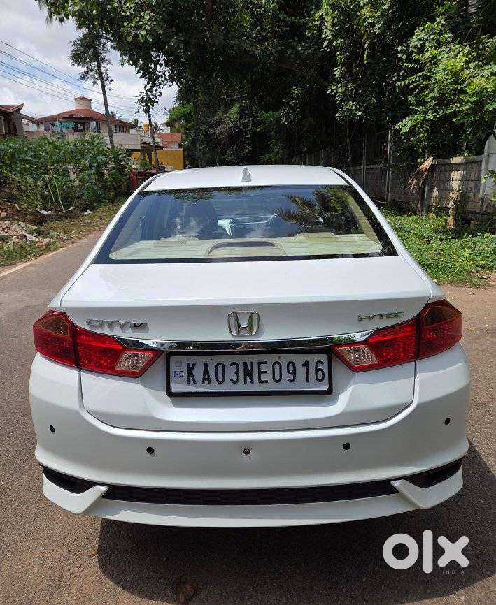 Honda City V Mt Exclusive, 2018, Petrol