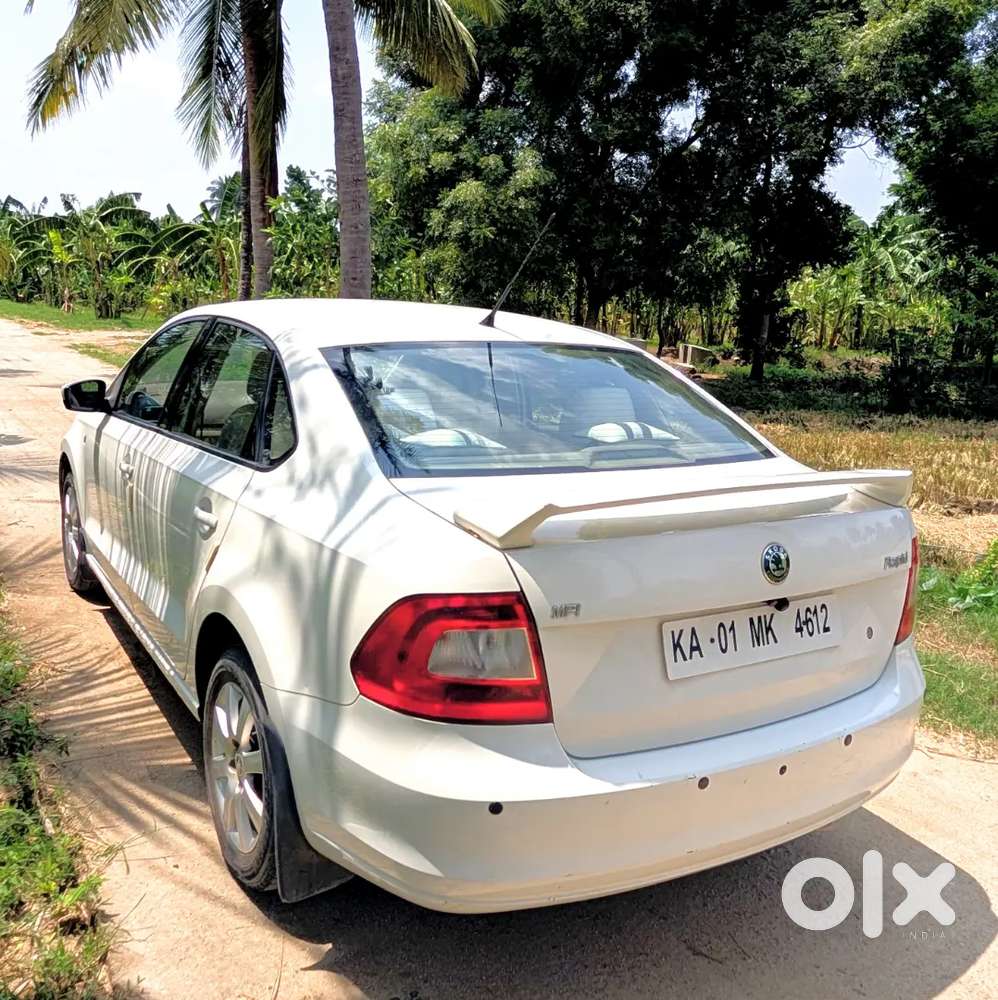 Skoda Rapid 1.6 2013