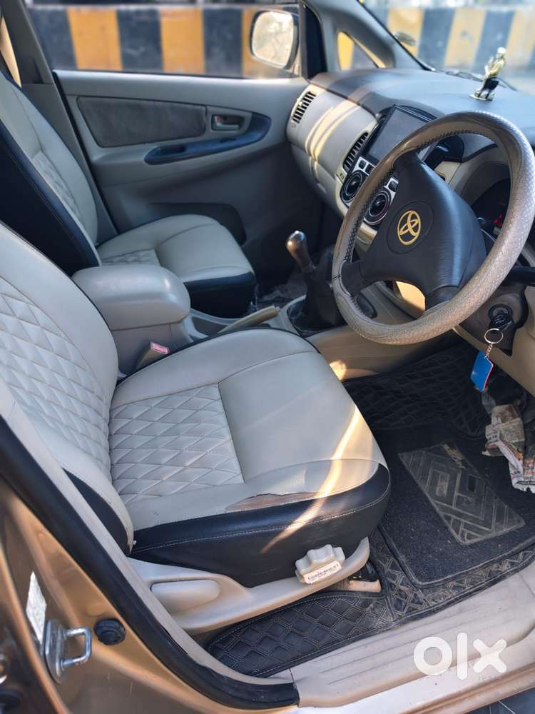 Toyota Innova 2.5 G1 Bsiv, 2011, Diesel