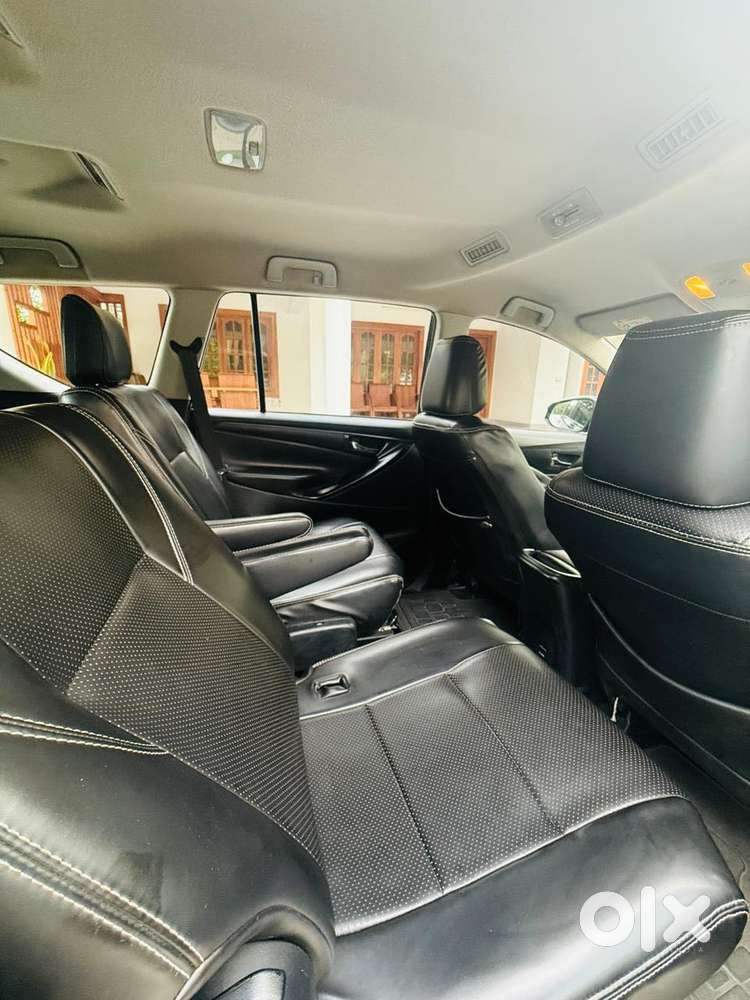 Toyota Innova Crysta [2020-ongoing] 2.4 Gx At 7 Str, 2021, Diesel