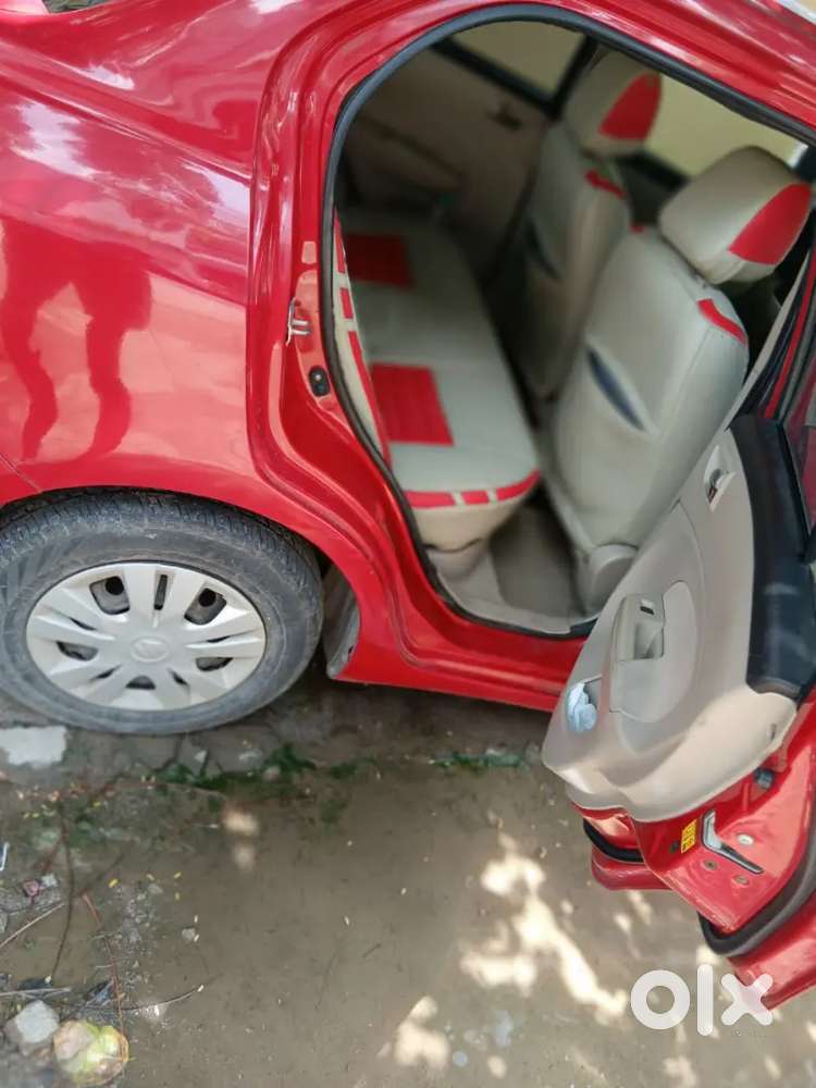 Maruti Suzuki Dzire 2013