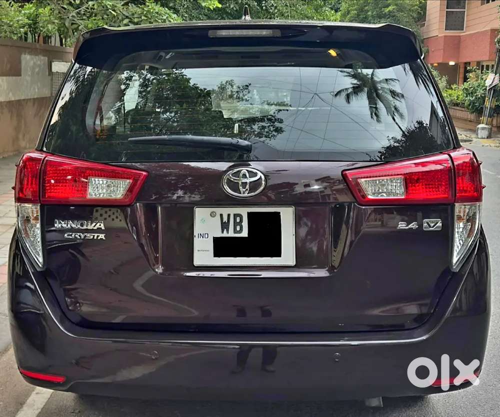 Toyota Innova Crysta 2.4 Vx 2018 Less Driven 36000 Kilometres