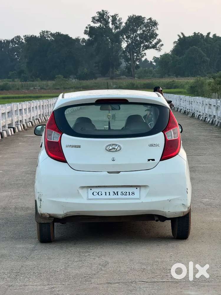 2015 Hyundai Eon Magna +