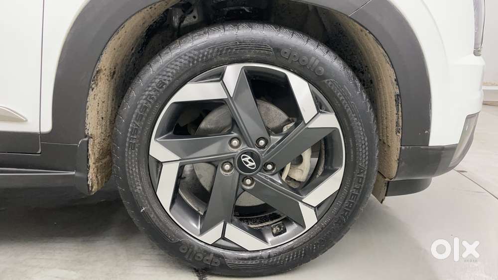 Hyundai Alcazar 2.0 Signature (o) Petrol At 7 Str, 2022, Petrol