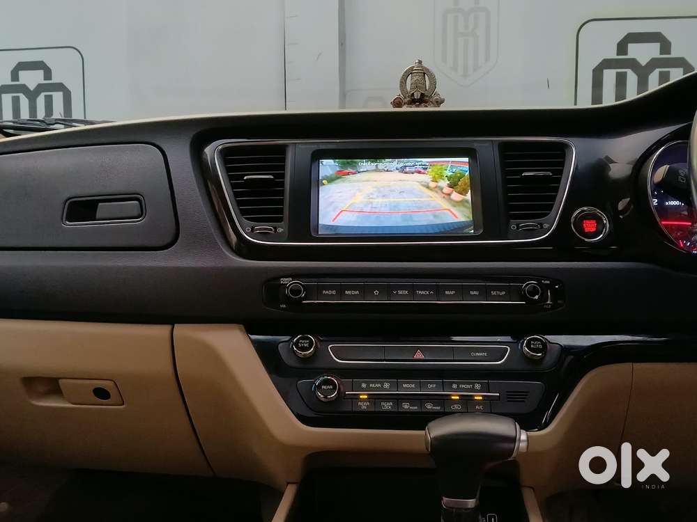 Kia Carnival Limousine Plus 7 Str, 2021, Diesel