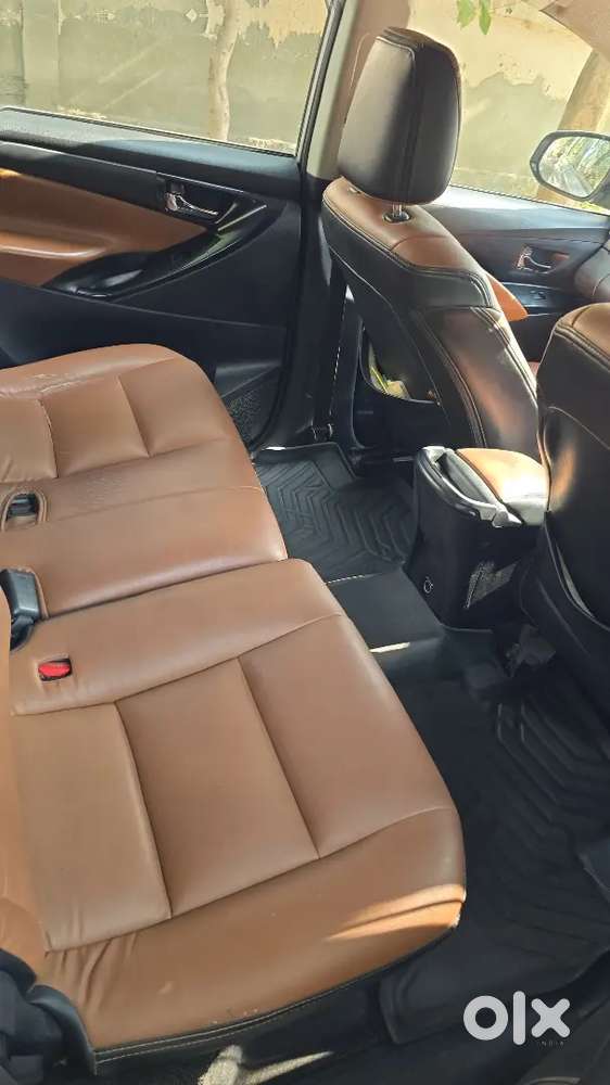 Toyota Innova Crysta 2018