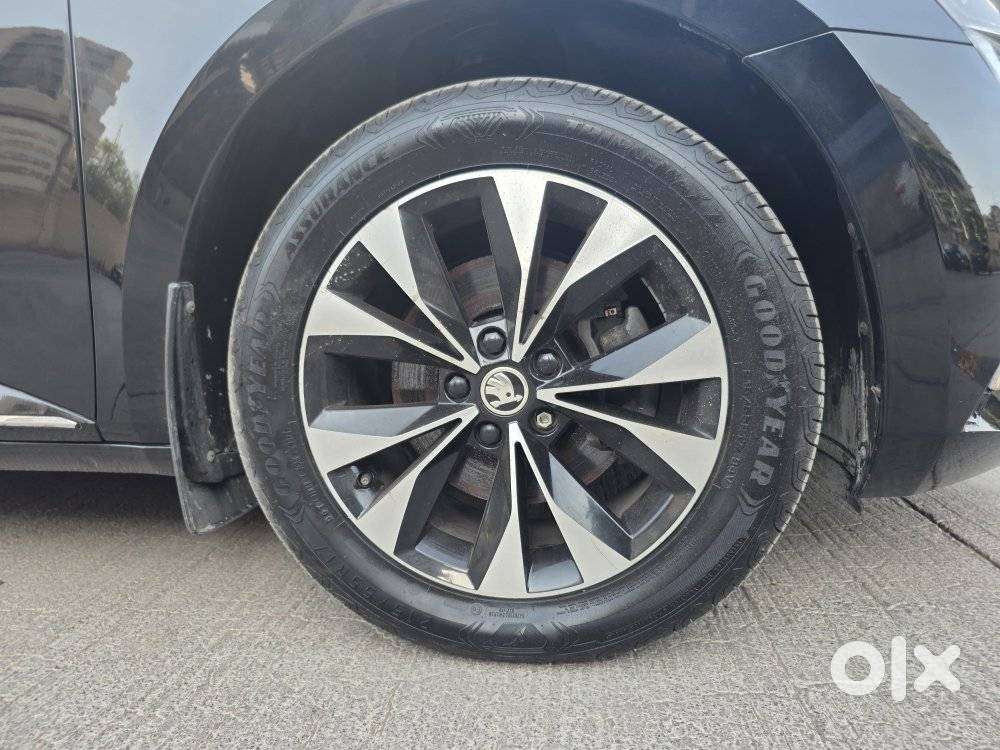Skoda Superb 2.0 Tsi At L&k, 2020, Petrol