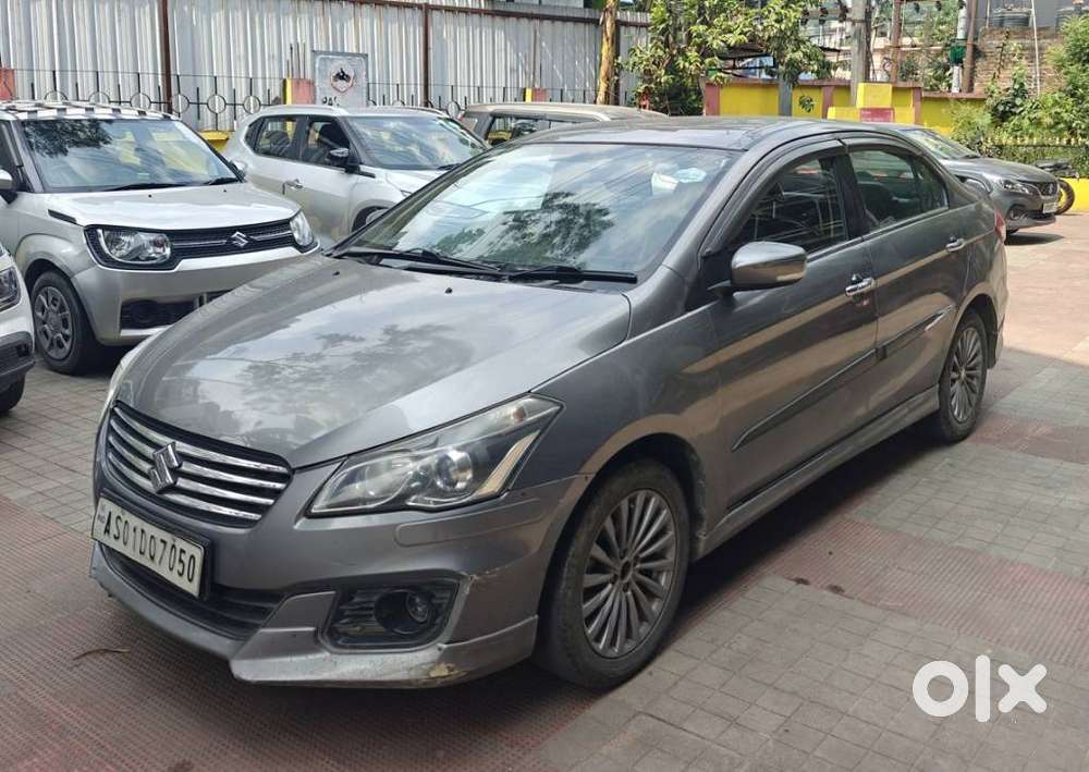Maruti Suzuki Ciaz 1.3 Alpha Shvs Mt, 2018, Petrol