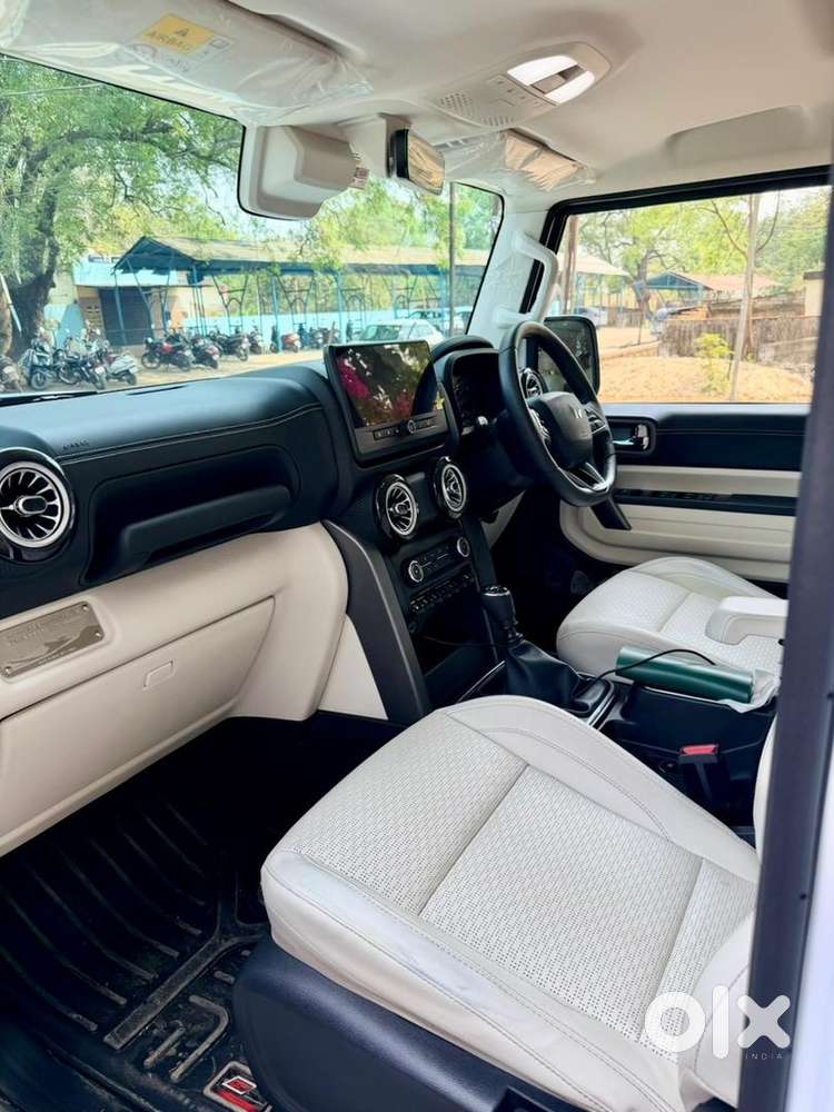 Mahindra Thar Roxx 2025 Diesel Manual