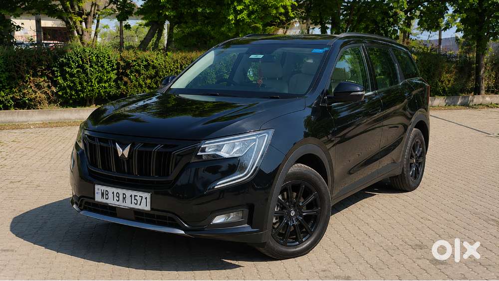 2025 Mahindra Xuv700 Ax7l At  Only 10.8k Kms  Top Model