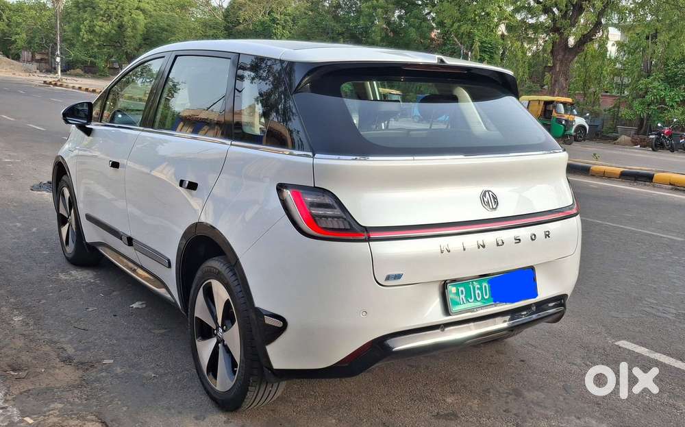 Mg Windsor Ev Essence, 2025, Electric