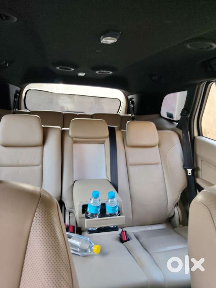 Ford Endeavour 2.2 Titanium At 4x2, 2017, Diesel