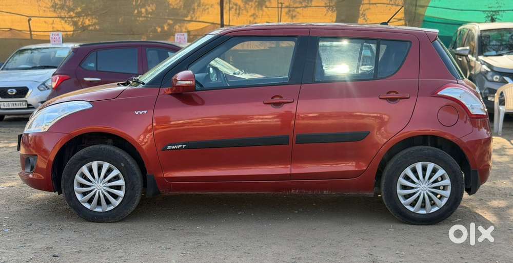 Maruti Suzuki Swift 2011-2014 Vxi, 2013, Petrol