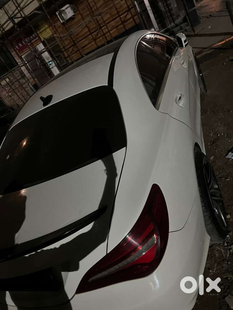 Cla 200 D 2 Key Available