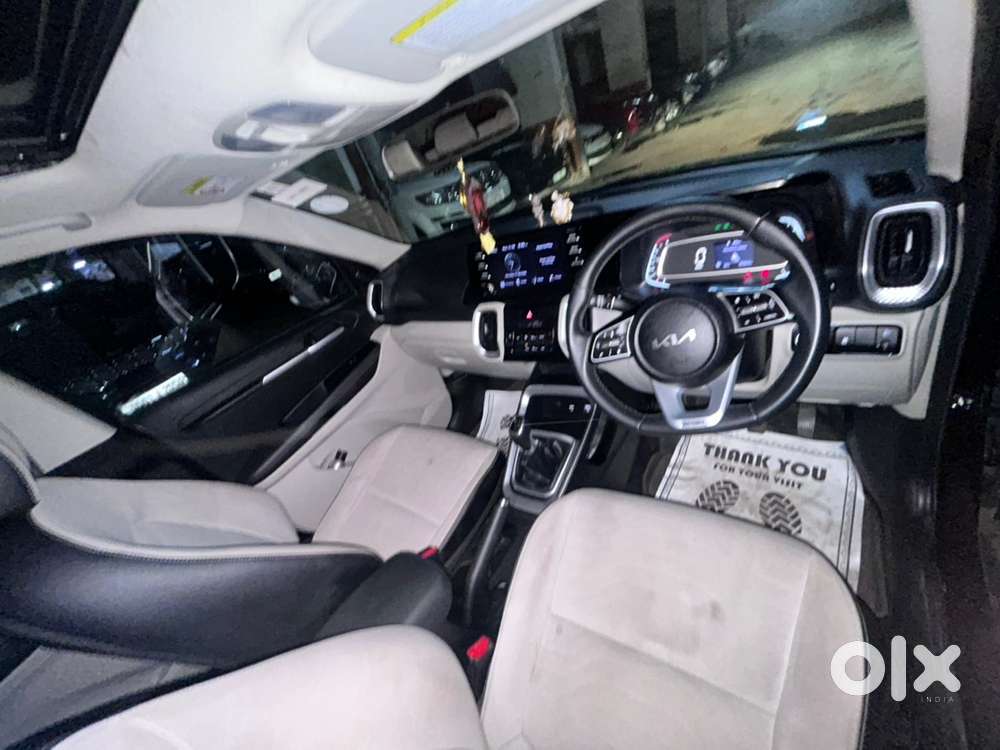 Kia Sonet Petrol 2021