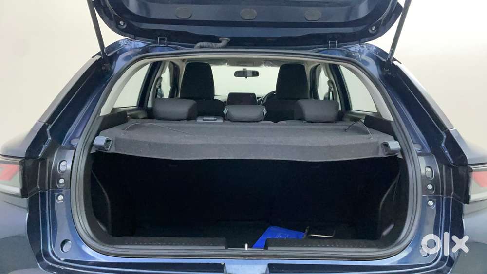 Maruti Suzuki Fronx Delta Plus 1.2l Ags, 2025, Petrol