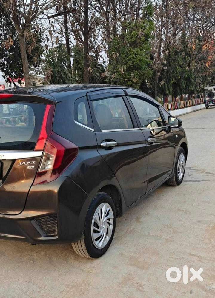 2016 Honda Jazz Sv 2016 Diesel 23+ Average Exchange Offer Available