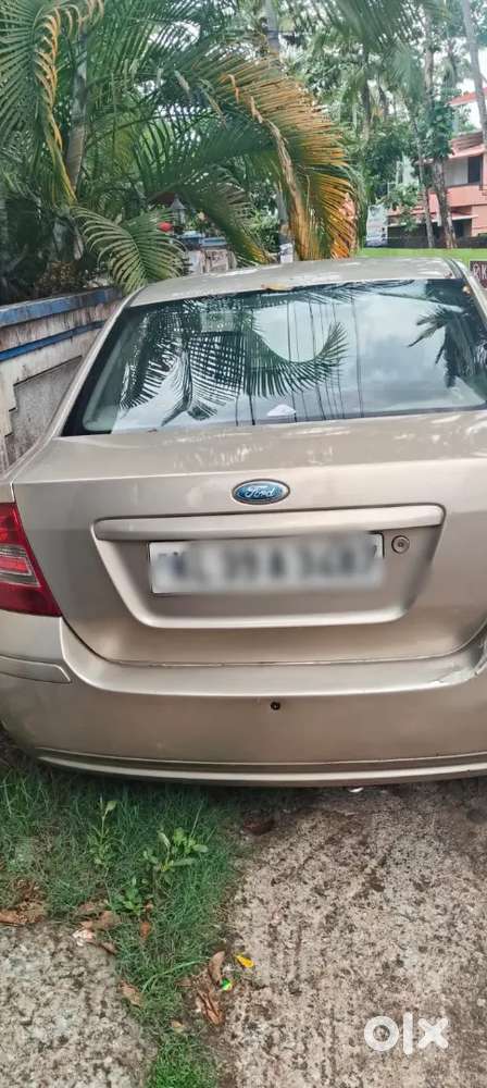 Ford Fiesta 2008 Petrol 215000 Km Driven