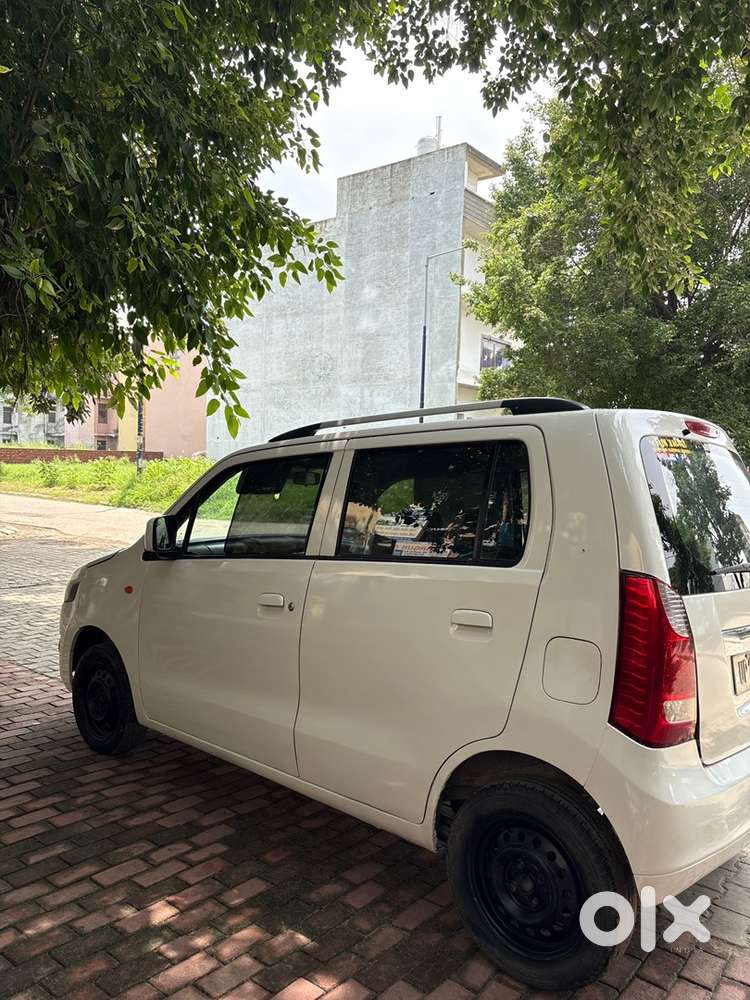 Maruti Suzuki Wagon R 2014 Petrol Well Maintained