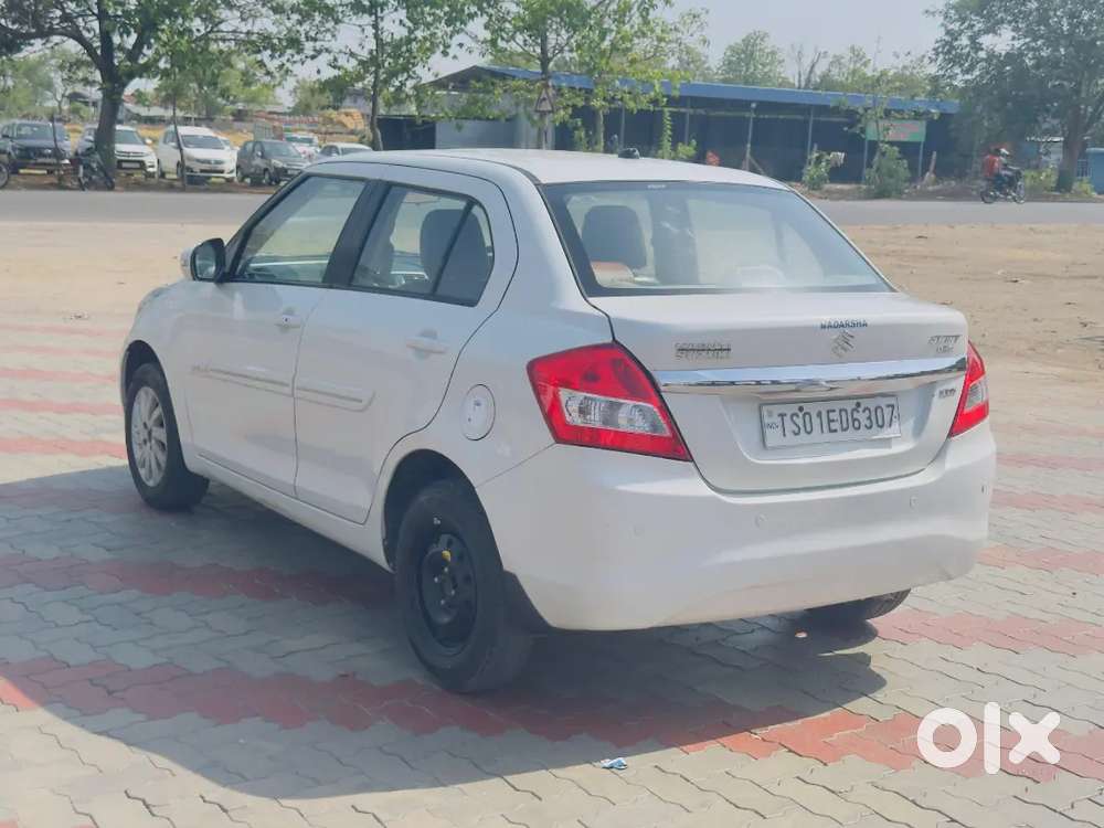 Maruti Suzuki Swift Dzire 2015 Diesel 123000 Km Driven