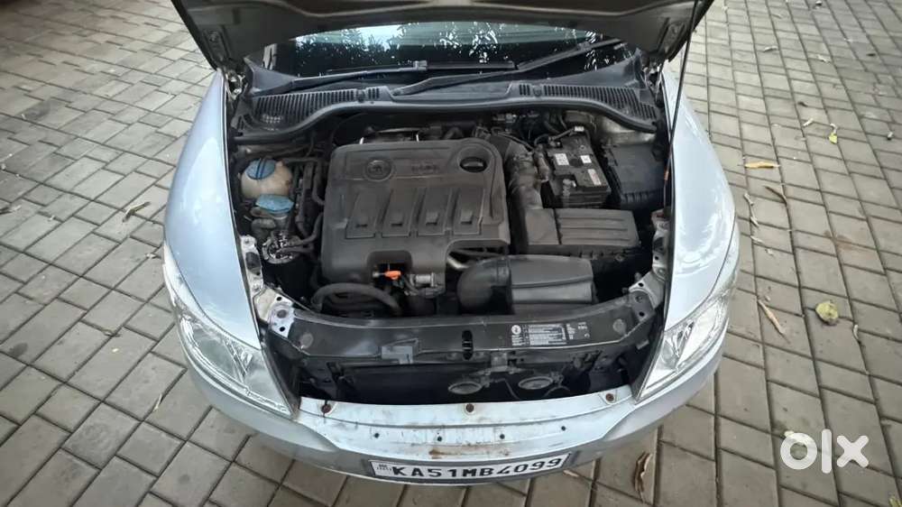 Skoda Laura 2011 Diesel 128000 Km Driven