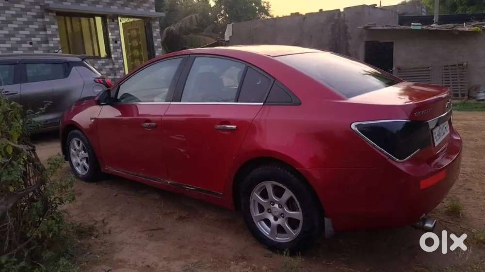 Chevrolet Cruze 2010 Diesel 76000 Km Driven
