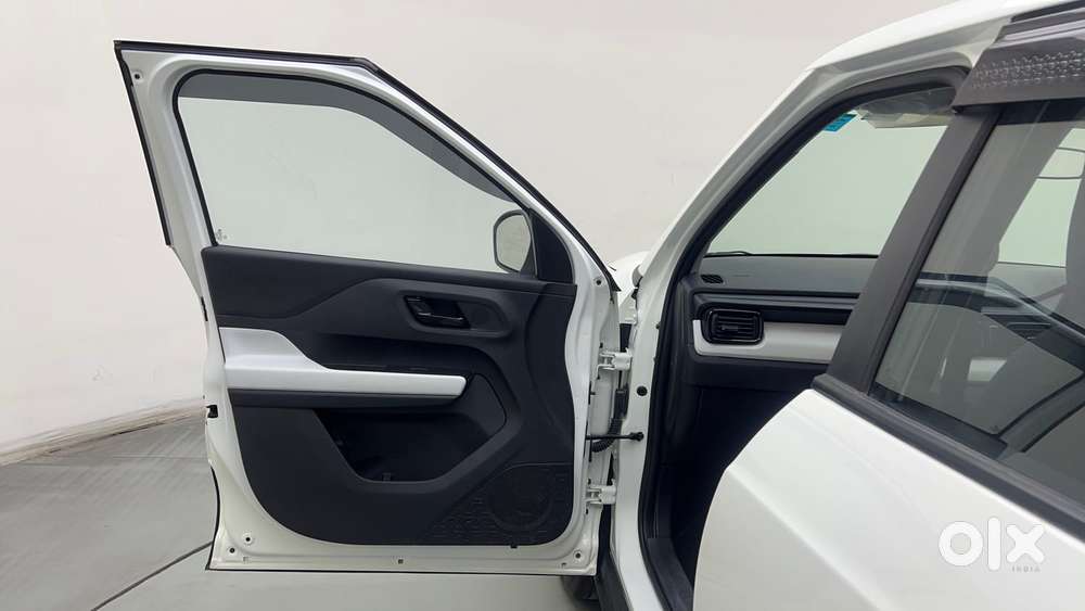 Tata Punch Pure, 2025, Petrol