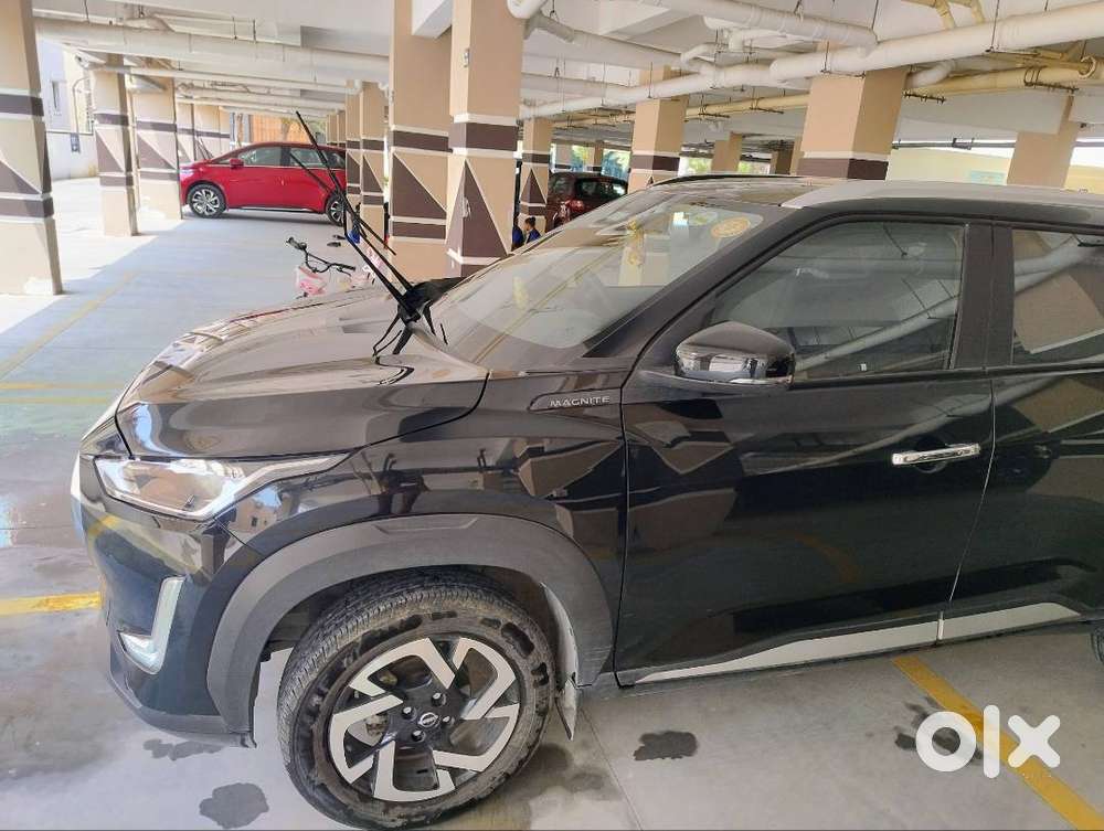 Nissan Magnite 2024 Petrol Well Maintained