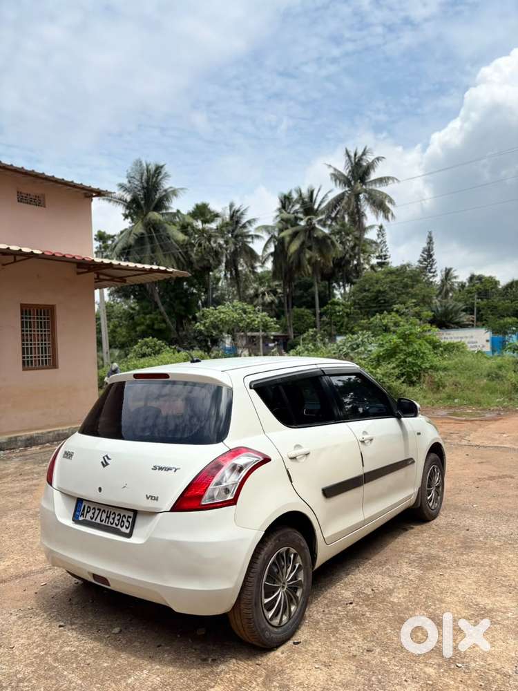 Maruti Suzuki Swift Vdi Bs Iv, 2015, Diesel
