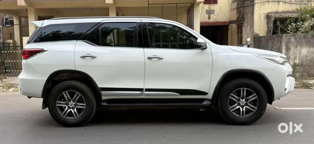 Toyota Fortuner 4x2 At, 2018, Diesel